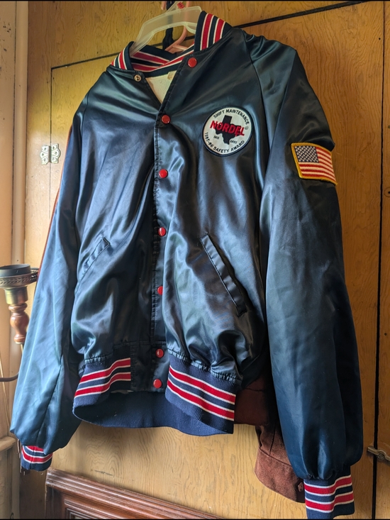 Howe Other - vintage 80's blue bomber Style Windbreaker jacket W/Smith & Wesson Patch Large
